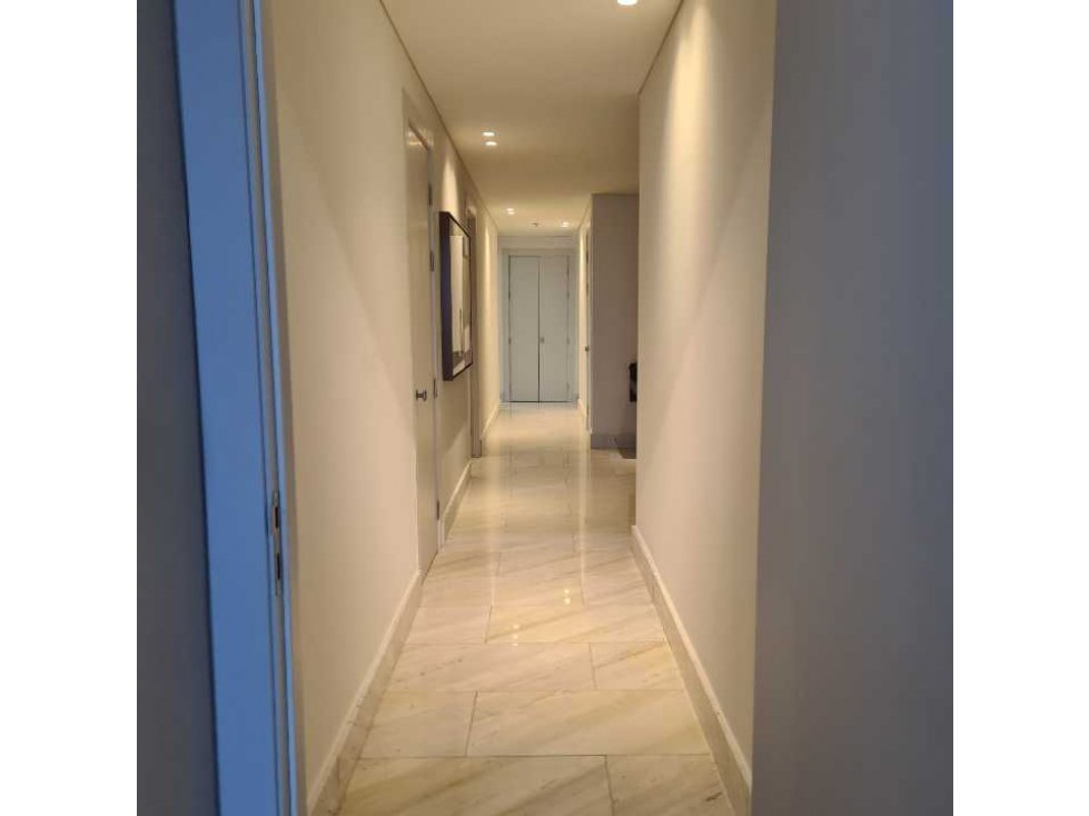 ALQUILO EN EXCLUSIVO PH THE TOWERS PAITILLA LUJOSO APT LÍNEA BLANCA — foto 4