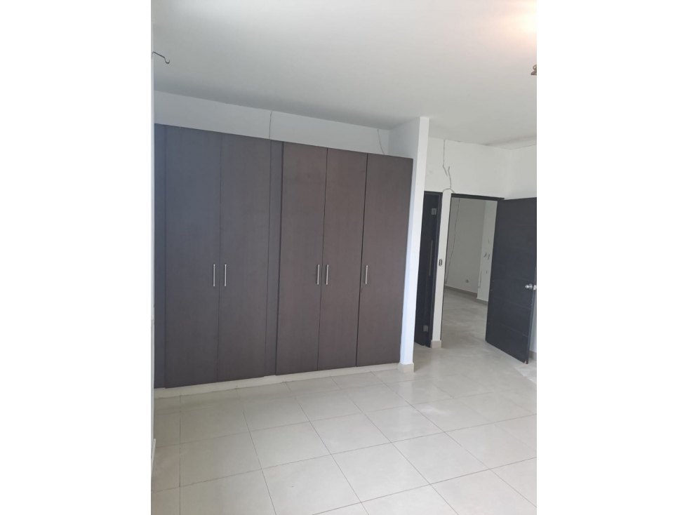 Alquilo, galería 1 Obarrio 3R 3B lb — foto 6