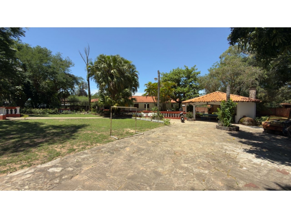 ALQUILO GRAN RESIDENCIA EN SANBERNARDINO SOBRE RUTA - 2