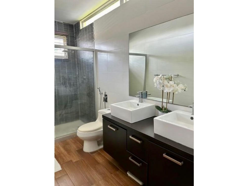 Alquilo hermosa casa amoblada en Villa lucre — foto 6