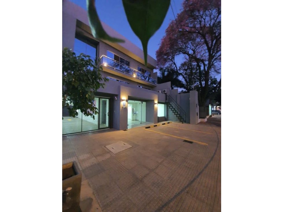 ALQUILO HERMOSO PISO CORPORATIVO EN BARRIO HERRERA - 1