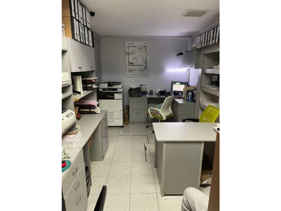 ALQUILO LINDA OFICINA/CONSULTORIO EN EL ROYAL CENTER, MARBELLA. — foto 4