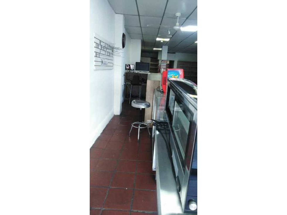 ALQUILO LOCAL AMPLIO PARA ABARROTERIA LISTO PARA COLOCÁR LA MERCANCIA - 6