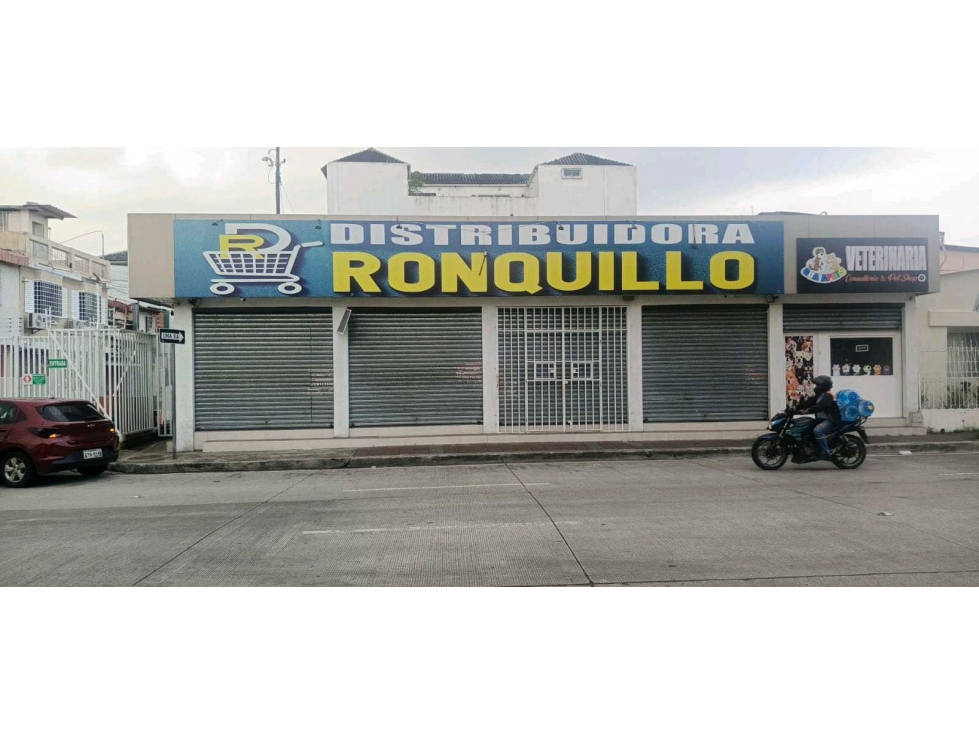 ALQUILO LOCAL COMERCIAL 7MA ETAPA DE LA ALBORADA