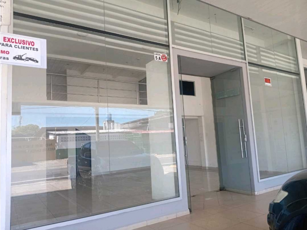VENDO LOCAL COMERCIAL DE 100 METROS - 6