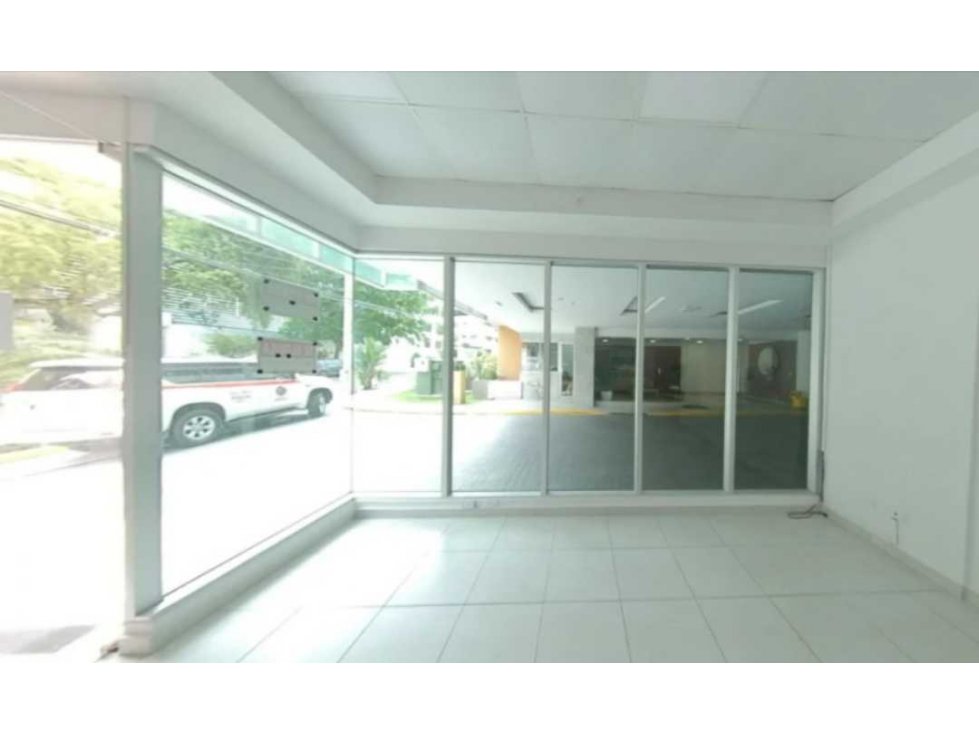 ALQUILO LOCAL COMERCIAL DE 85.34 M2 EN PH TRINITY EL CARMEN