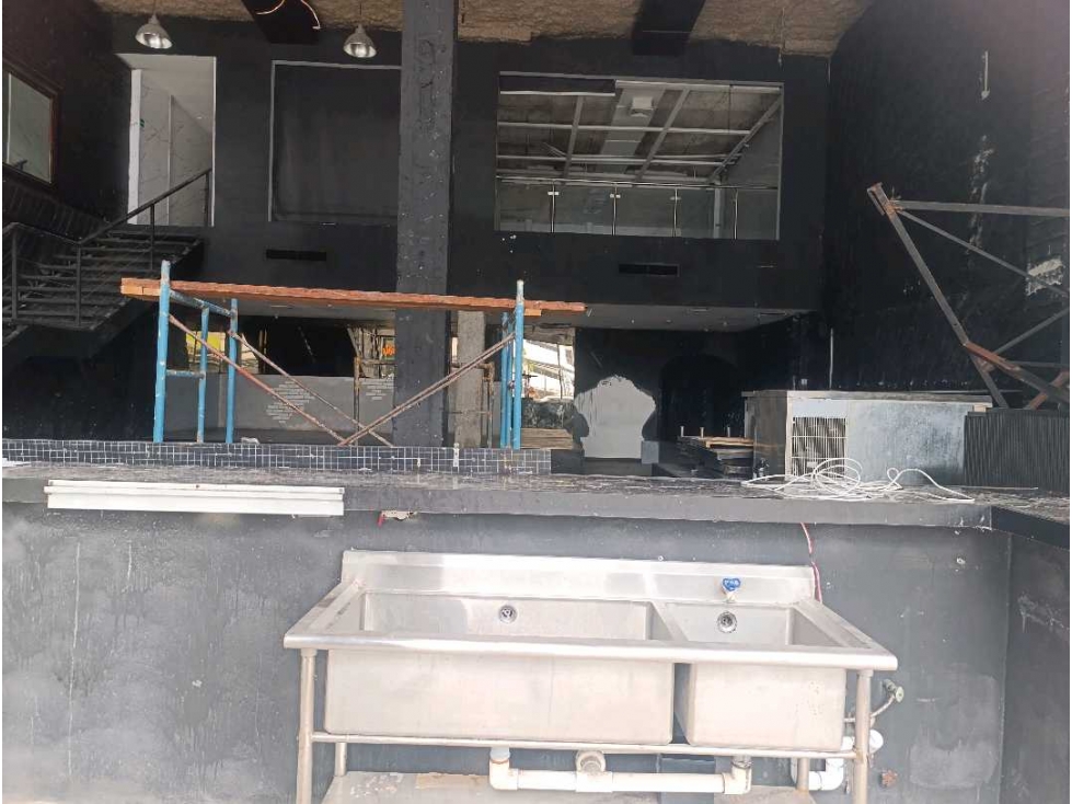 ALQUILO LOCAL COMERCIAL EN OBARRIO 559MT2LT — foto 3