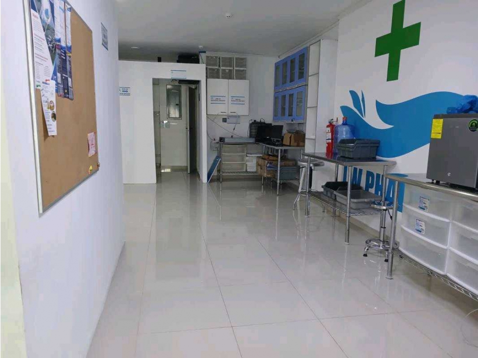 ALQUILO LOCAL COMERCIAL EN PLAZA PLANTA BAJA VIA ESPAÑA — foto 3