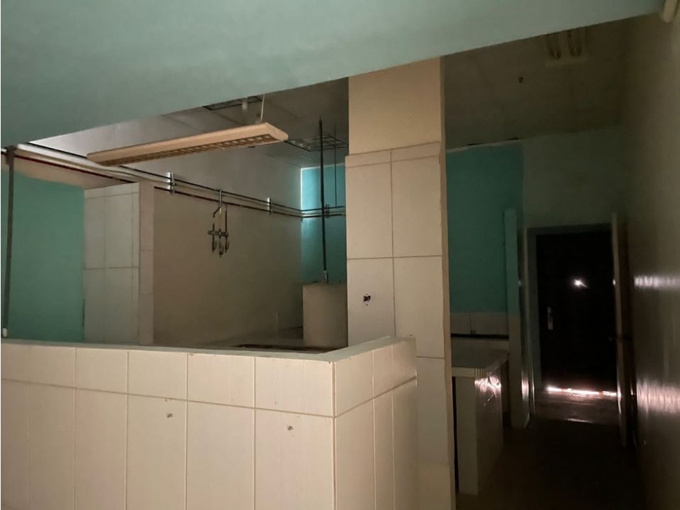ALQUILO LOCAL COMERCIAL PARA RESTAURANTE EN OBARRIO — foto 3