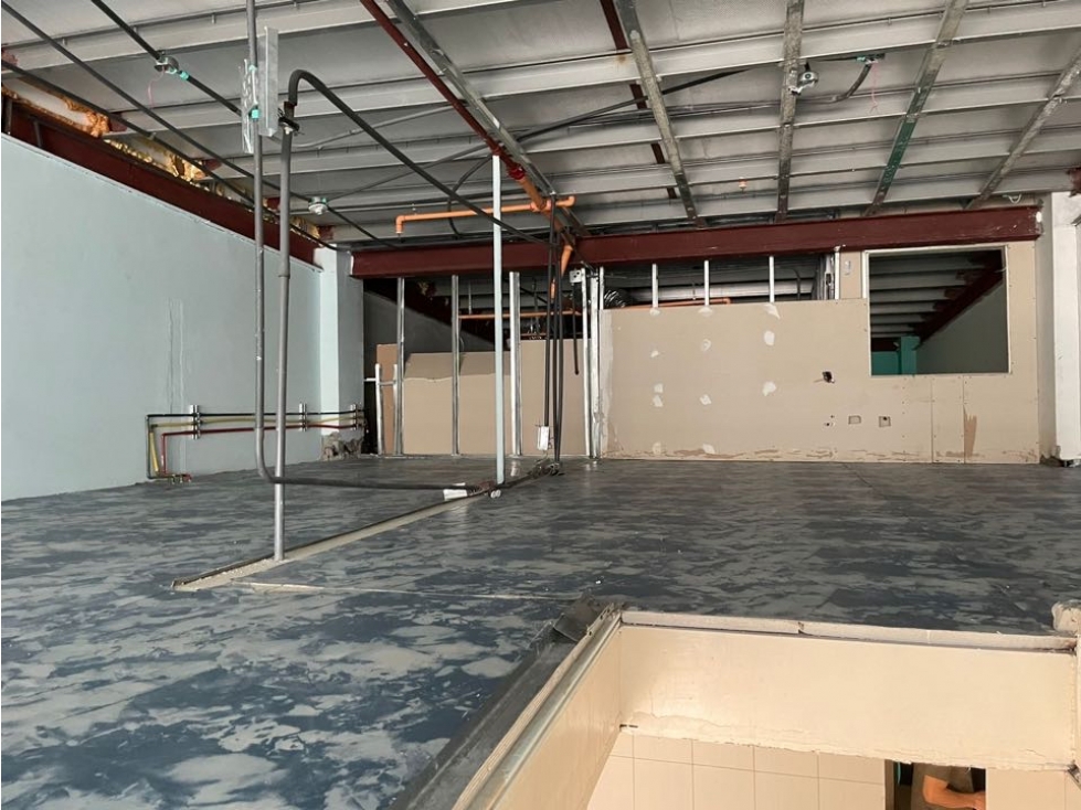 ALQUILO LOCAL COMERCIAL PARA RESTAURANTE EN OBARRIO — foto 6