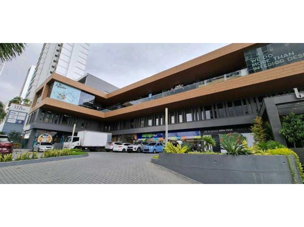 ALQUILO LOCAL COMERCIAL THE PLAZA CINCUENTENARIO 116.9 M2 VV — foto 2