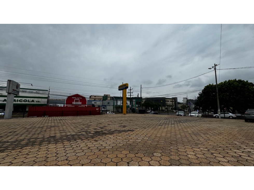 ALQUILO LOCAL CORPORATIVO EN CDE A METROS DEL CENTRO - 3