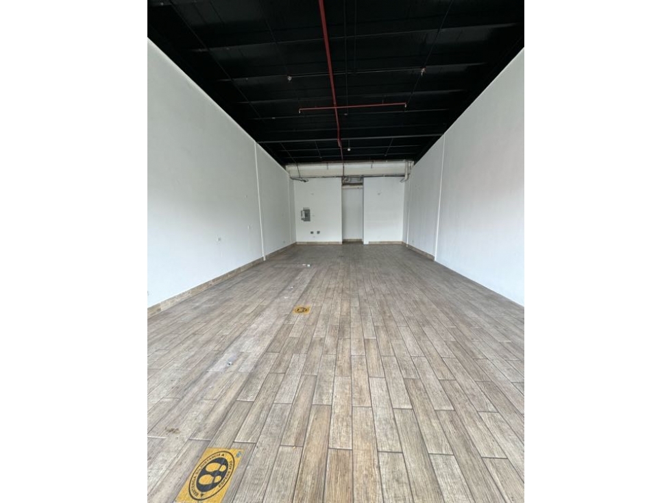 Alquilo Local de 65m2 en San Francisco - 2