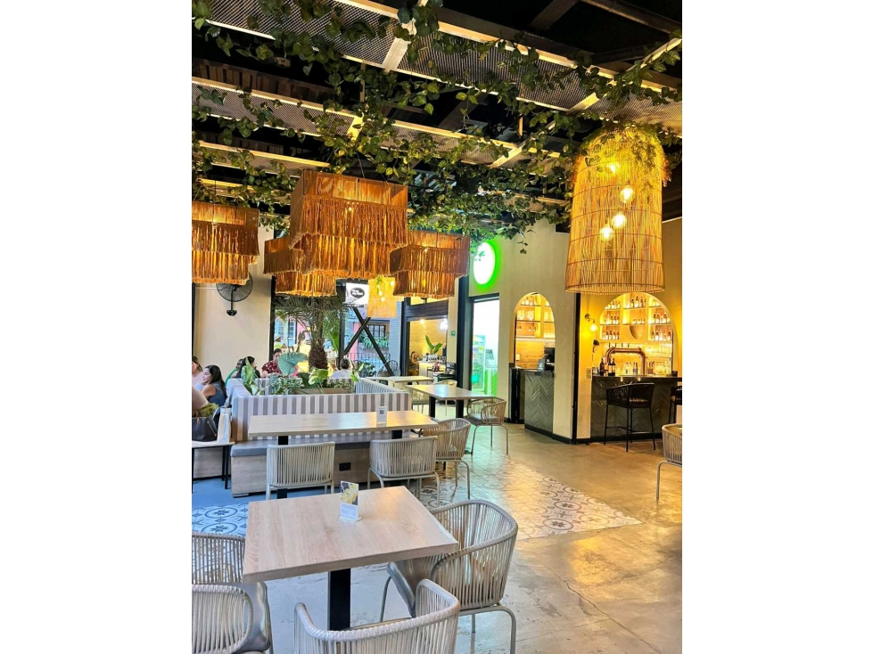 Alquilo local en cali barrio granada plaza food plaza - 3