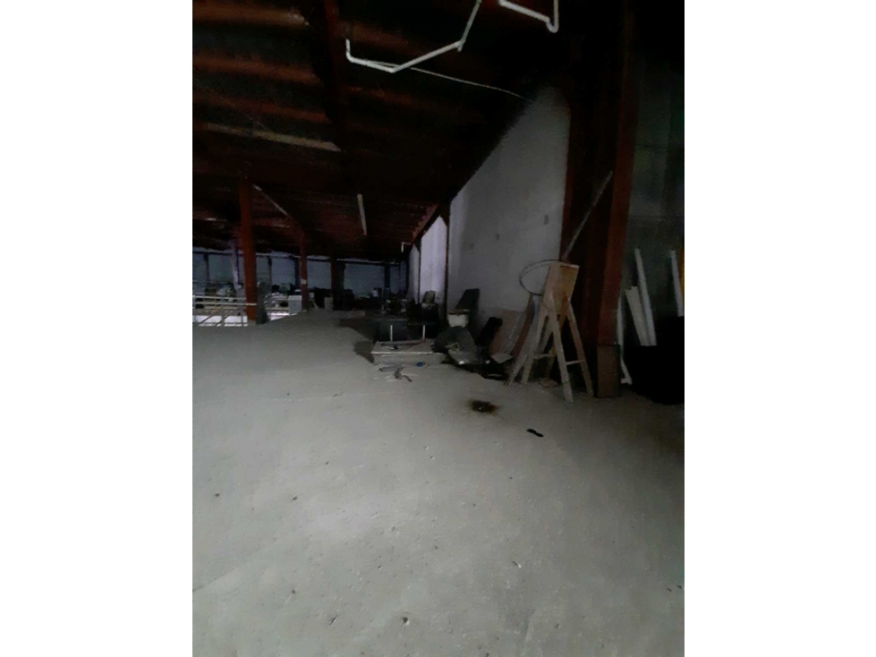 ALQUILO LOCAL EN LA CHORRERA ANCLAS MOLL 4000MTS - 5