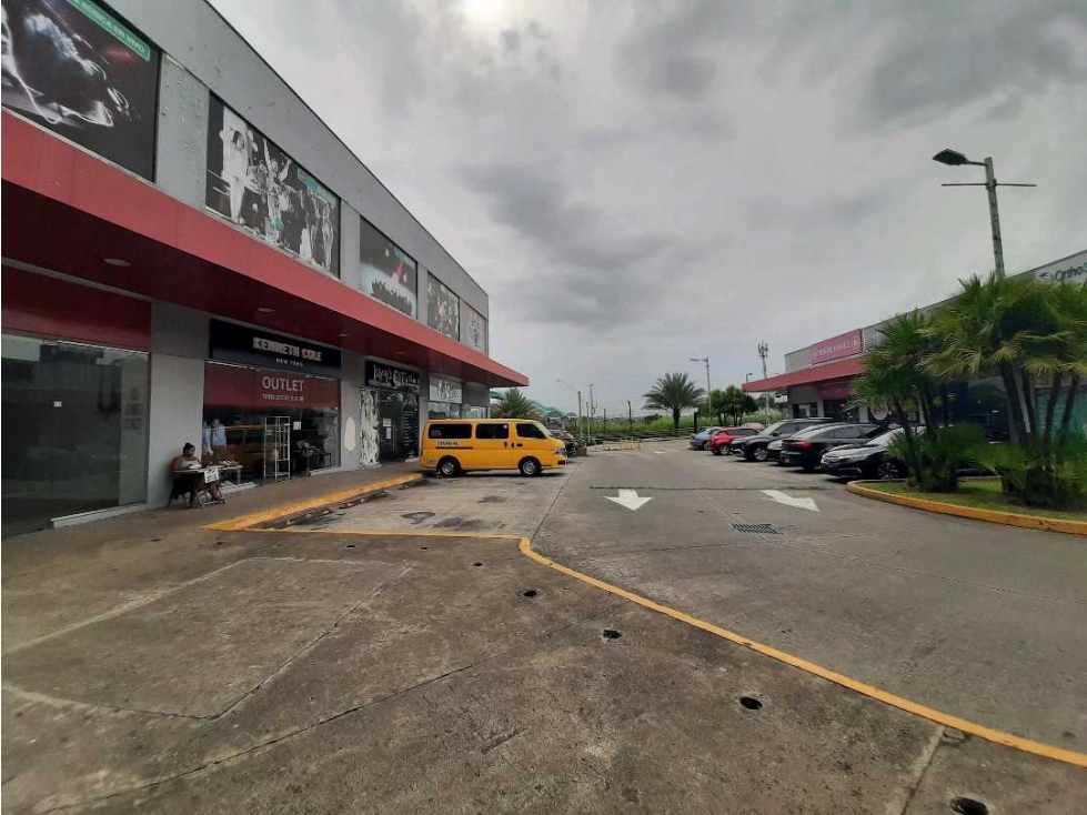 ALQUILO LOCAL EN LA CHORRERA ANCLAS MOLL 4000MTS - 1