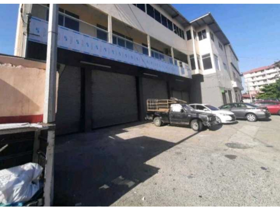 ALQUILO LOCAL EN LA CHORRERA CENTRO 250 MTS — foto 2