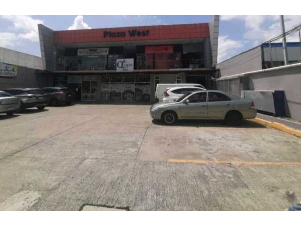 ALQUILO LOCAL EN PLAZA WEST EN ARRAIJAN NUEVO ARRAIJAN 200MTS — foto 2