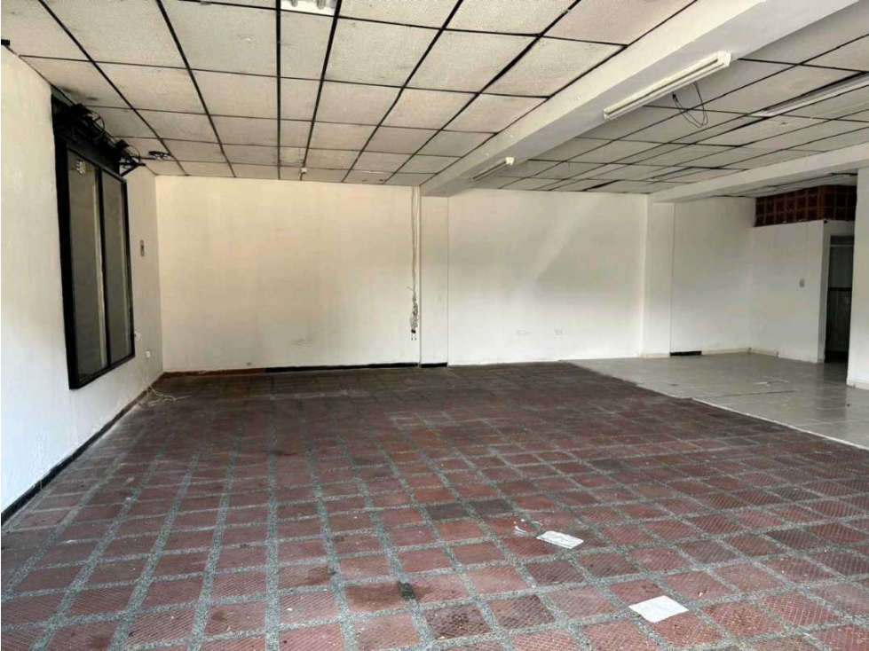 Local esquinero en arriendo Tuluá Sajonia 100 m2 alto flujo - 3