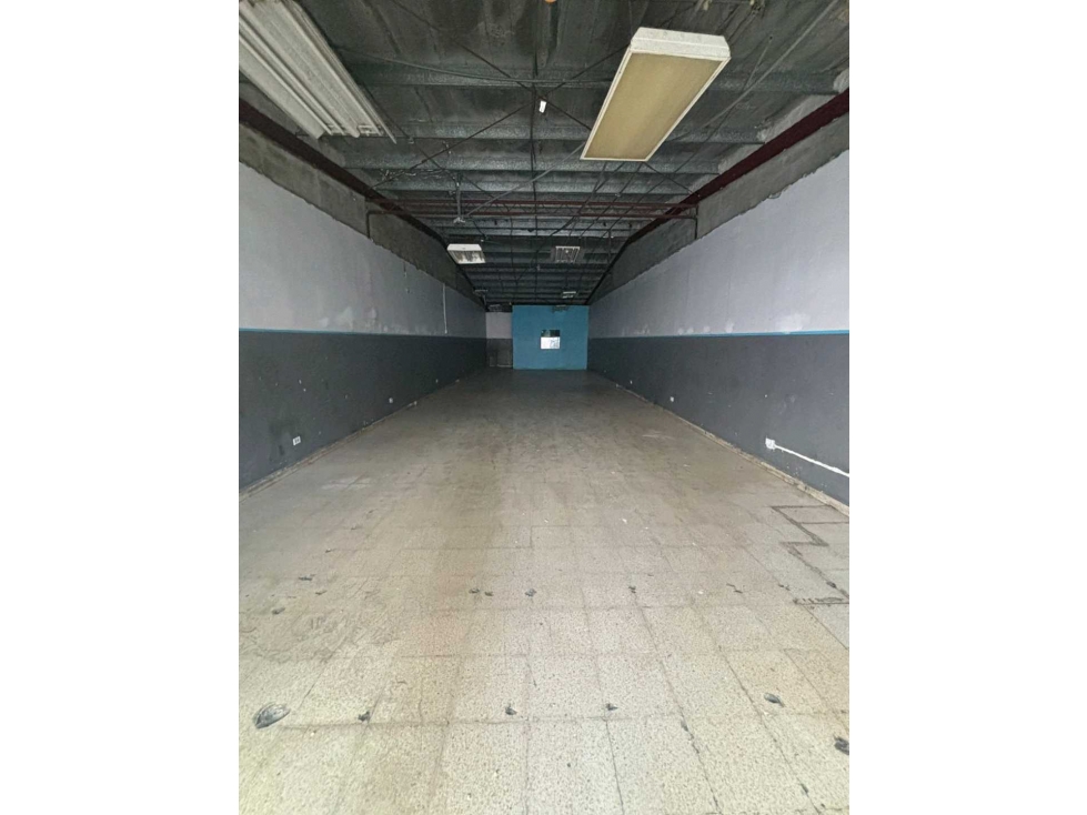 ALQUILO LOCAL EN VIA ESPAÑA 200m — foto 3