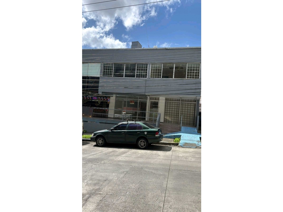 ALQUILO LOCAL 135MT CON MEZANINE EN EL CANGREJO LT — foto 2