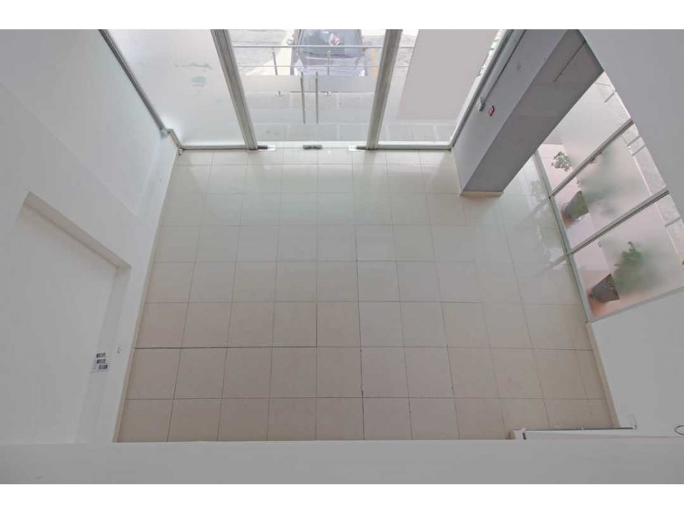 ALQUILO LOCAL P/B DE 1197 MTS EN EL CARMEN $2924 - 4