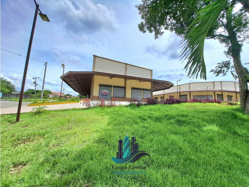 ULTIMO LOCAL DE 150MTS DISPONIBLE PLAZA COMERCIAL EN LOS ALGARROBOS - 3