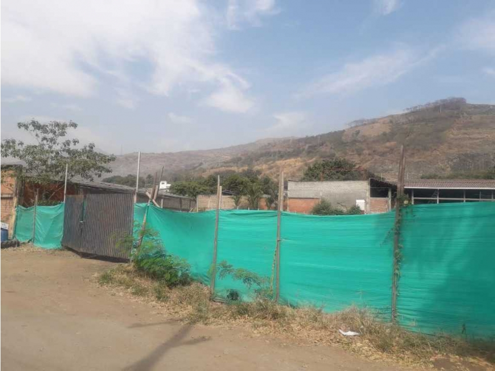 Vendo lote en yumbo arroyohondo con todos los servicios - 6
