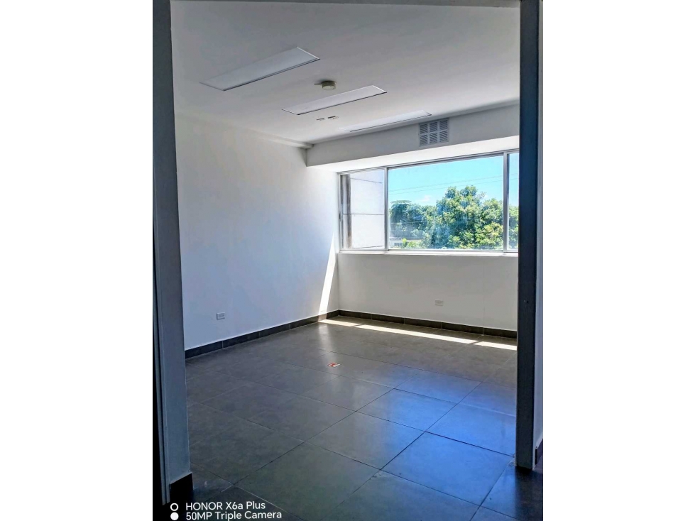 Alquilo modernas oficinas de 196 mtrs en David, cerca Plaza Terronal - 5