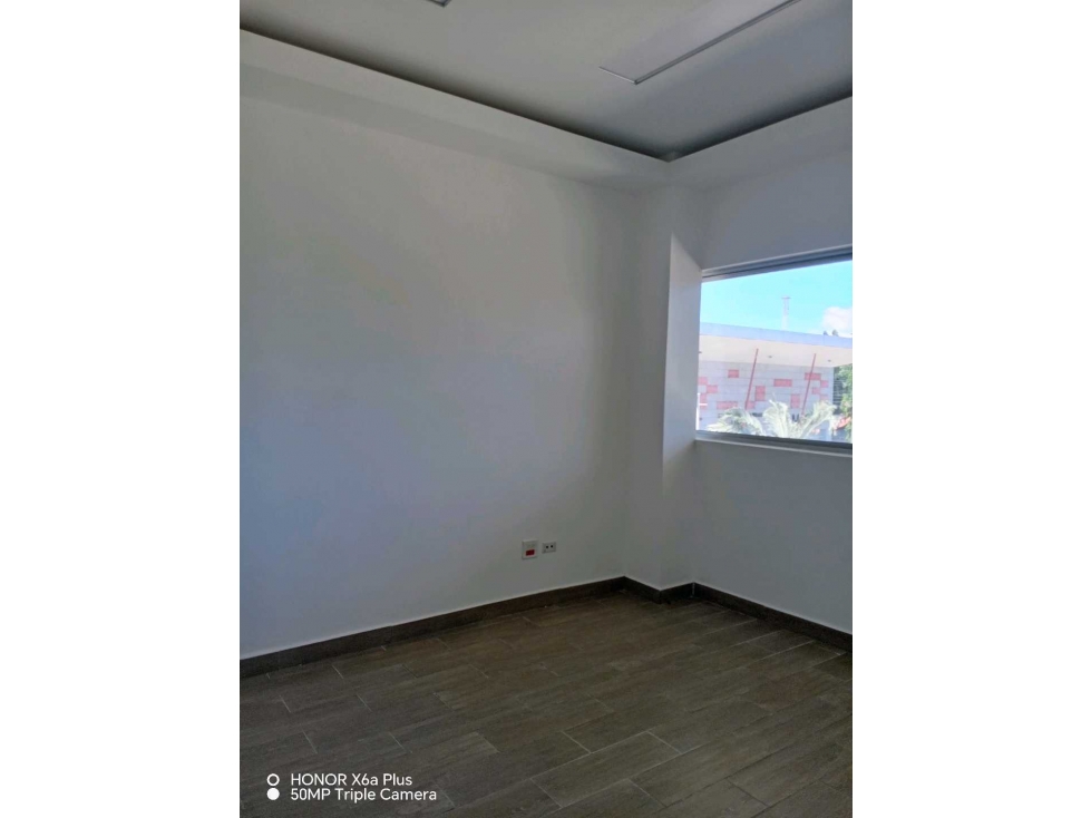 Alquilo modernas oficinas de 196 mtrs en David, cerca Plaza Terronal - 6