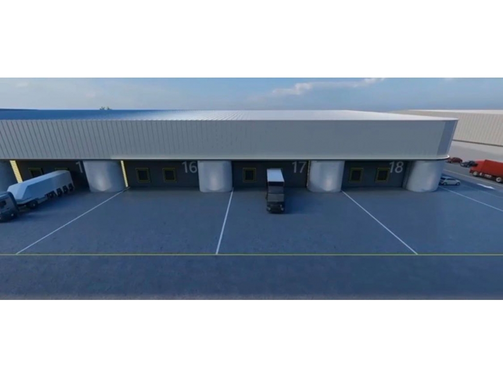 ALQUILO NAVE LOGISTICA DE 5.000 m2 a pasos del Aeropuerto - 1