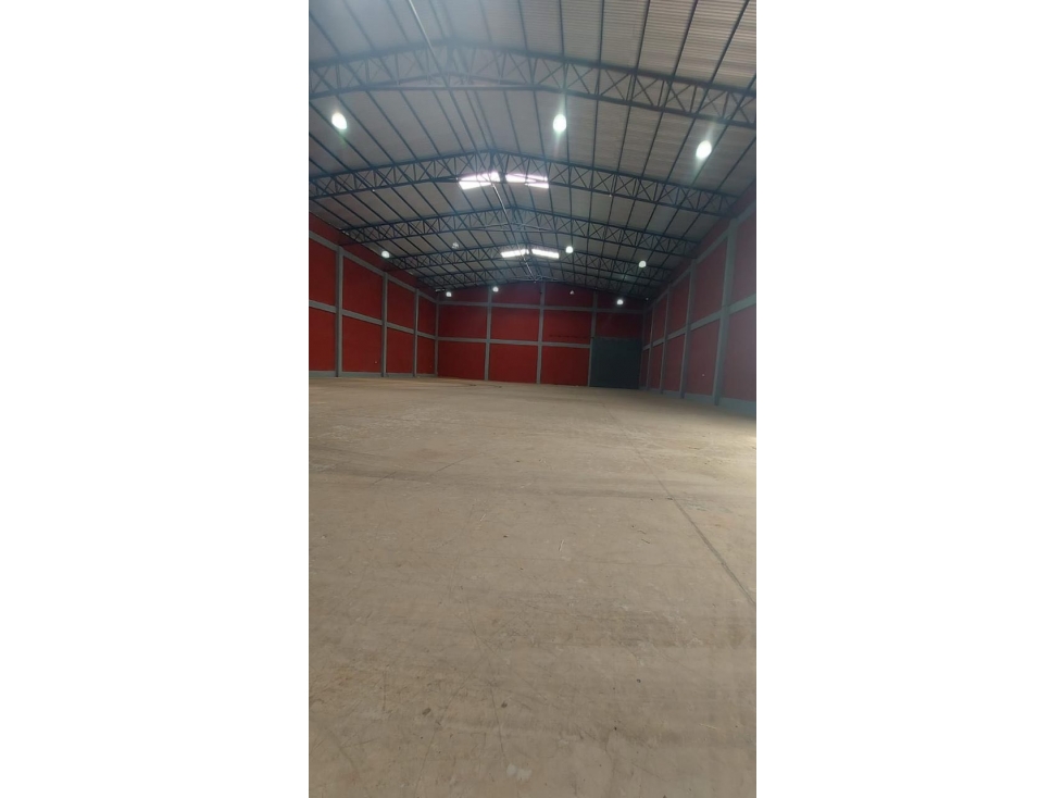 ALQUILO NAVE LOGISTICA EN LIMPIO - 1