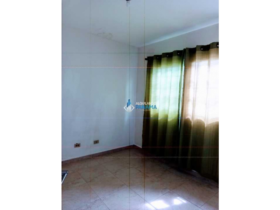 Vendo amplia casa en Coquitos Hill, David. Cerca a la ciudad — foto 6