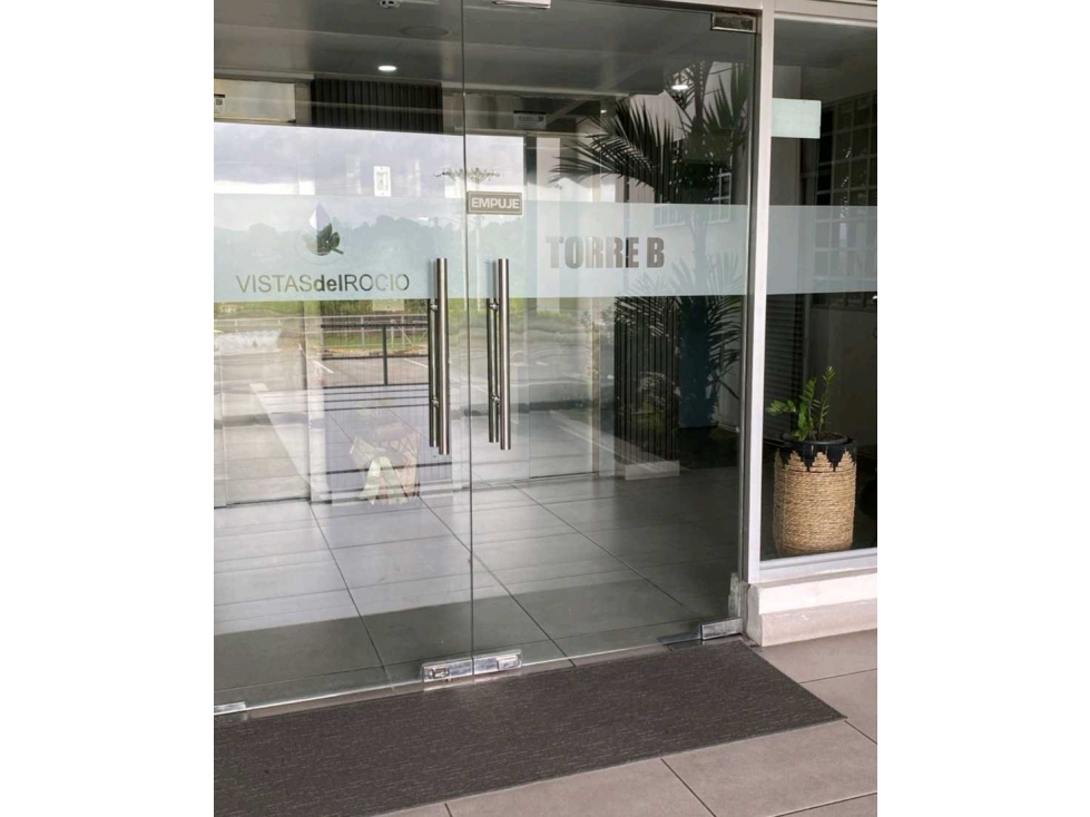 VENDO APARTAMENTO AMOBLADO PH VISTA DEL ROCIO VILLA ZAITA
