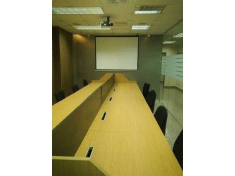 ALQUILO OFICINA BANCO GENERAL MARBELLA 298m2 - 4