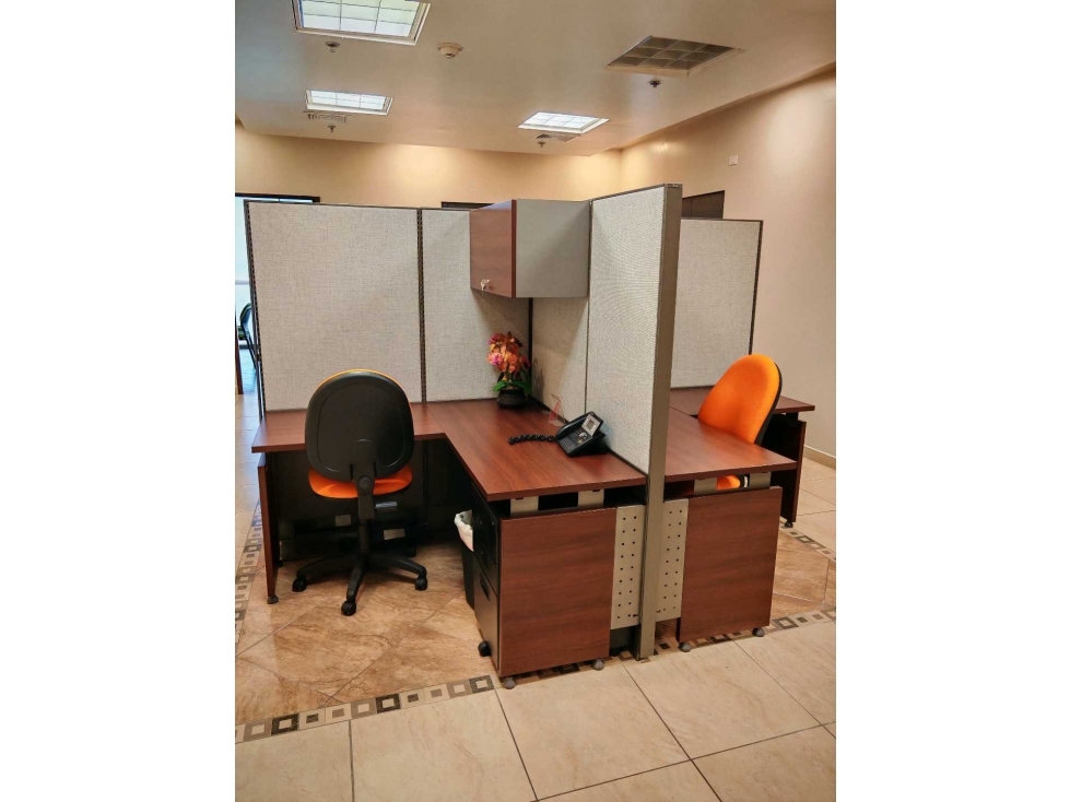 Alquilo oficina en Costa del Este amoblada — foto 2