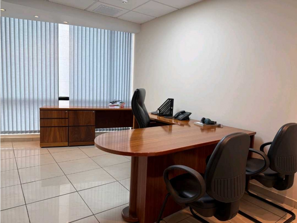 ALQUILO OFICINA EN TORE GENERALI DE 340 M2 — foto 2