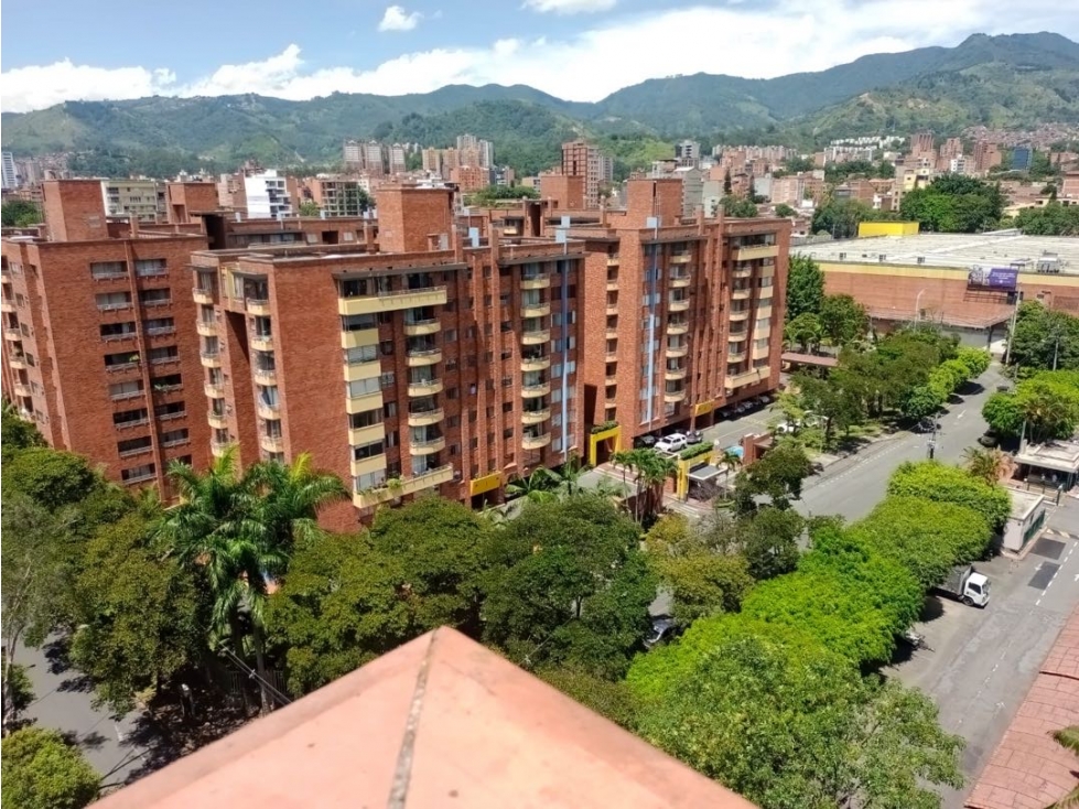Alquilo penthouse en Medellín barrió laureles — foto 4