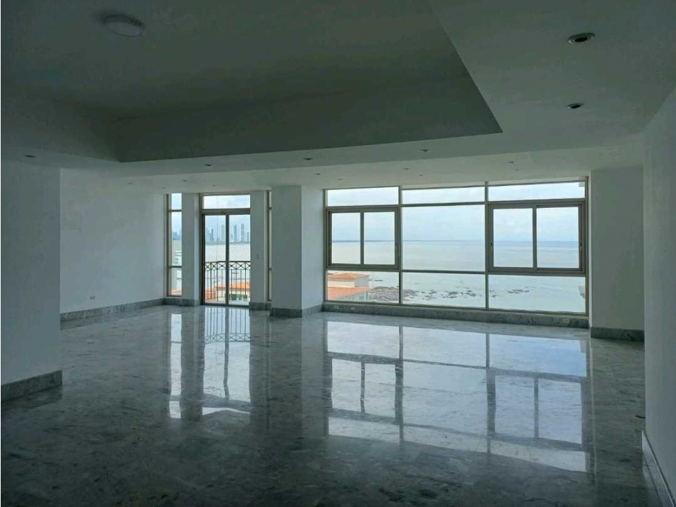 ALQUILO PH PACIFIC POINT LINEA BLANCA