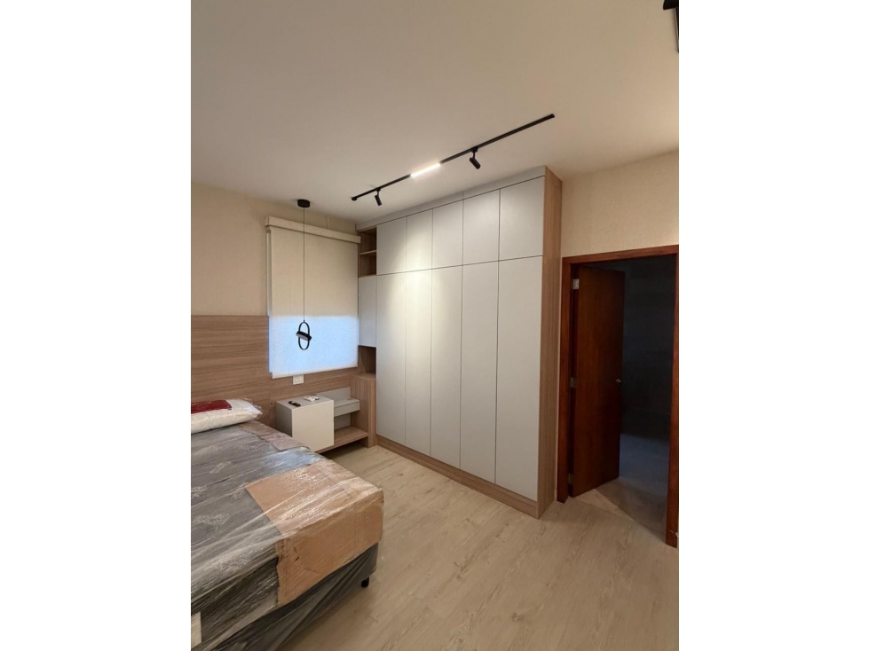 Alquilo remodelada y espectacular casa en el Doral Costa Sur 3600$ — foto 5