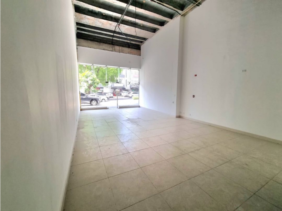 VENDO LOCAL CON INQUILINO PH LEMON TOWER