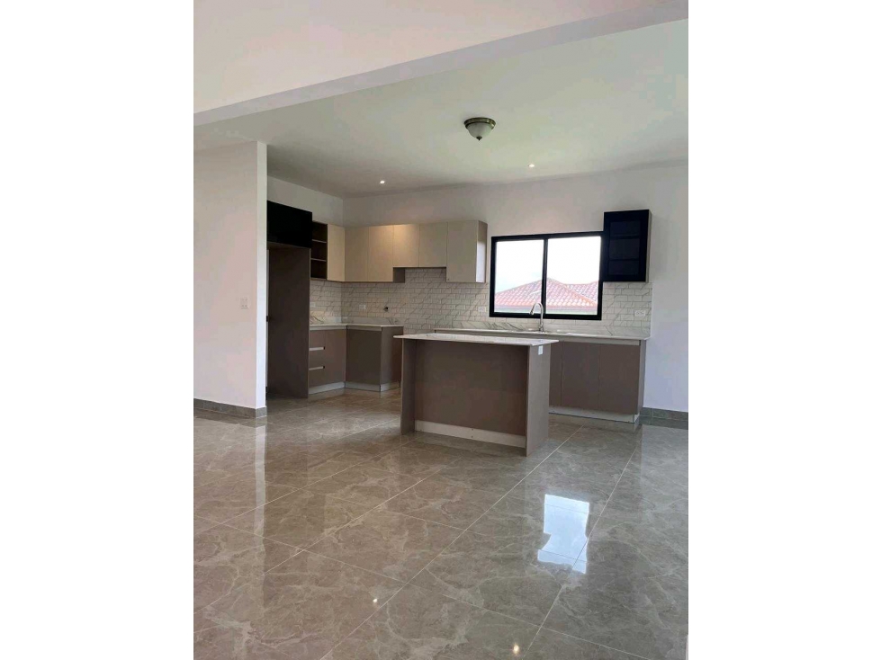 EN VENTA.CASA.3HAB Y GARITA DE SEGURIDAD BOQUETE — foto 4