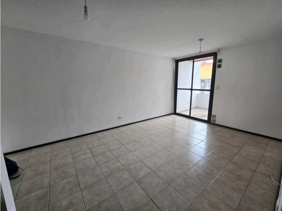 ALTO ALBERDI! 1 DORM 1 BAÑO L/C BALCON EXC UBICACION! - 3