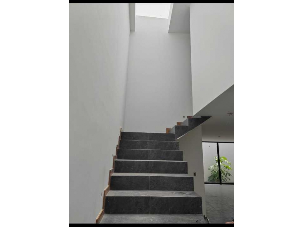 ALTOZANO CASA DE OFERTA 800,000 DE DESCUENTO SOBRE AVALUO — foto 2