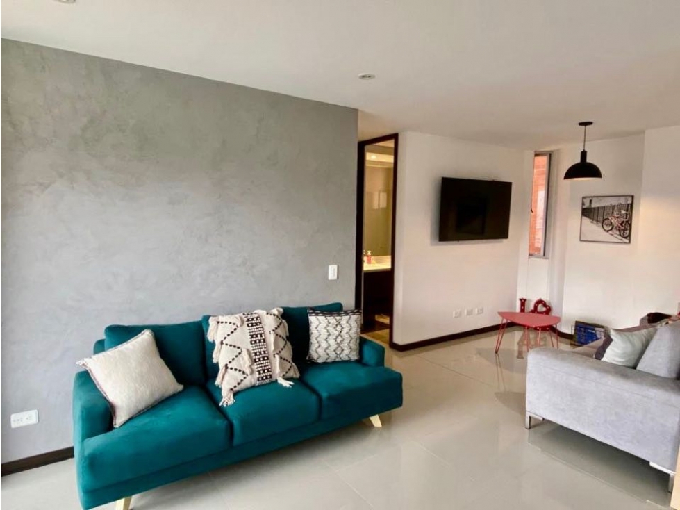 Amoblado Apartamento Loma Del Esmeraldal - Medellín — foto 4