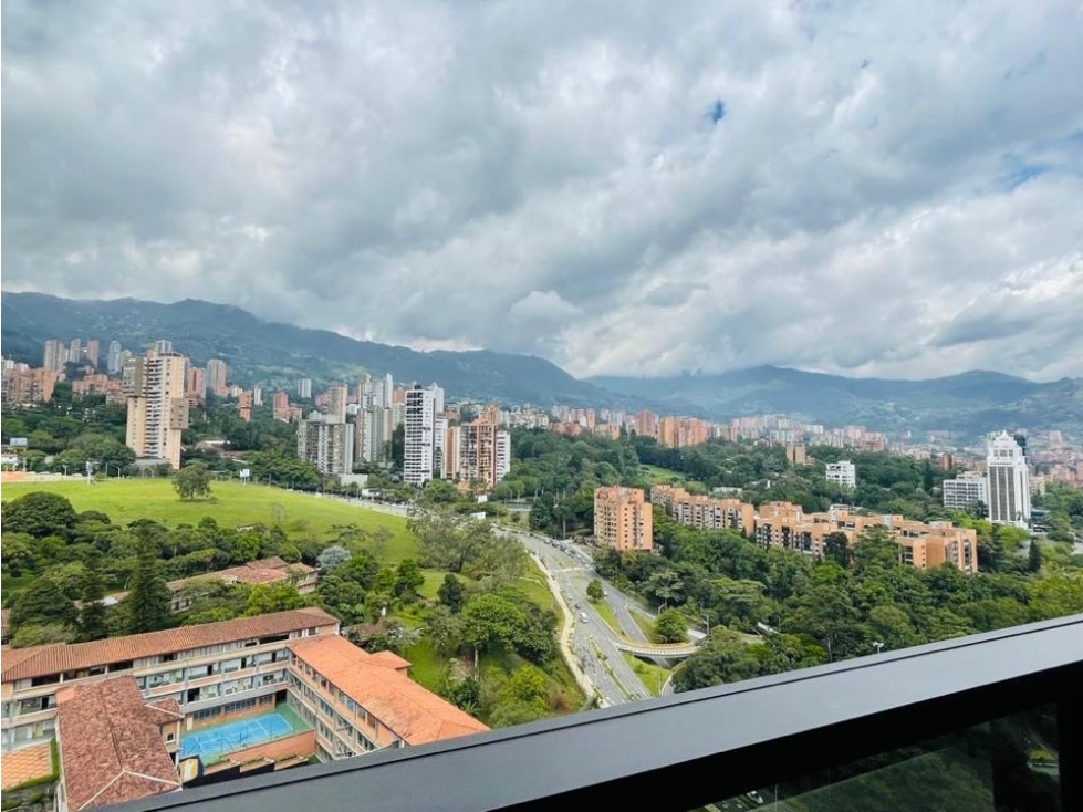 Amoblado Espectacular Piso 19 Poblado - Medellin — foto 5