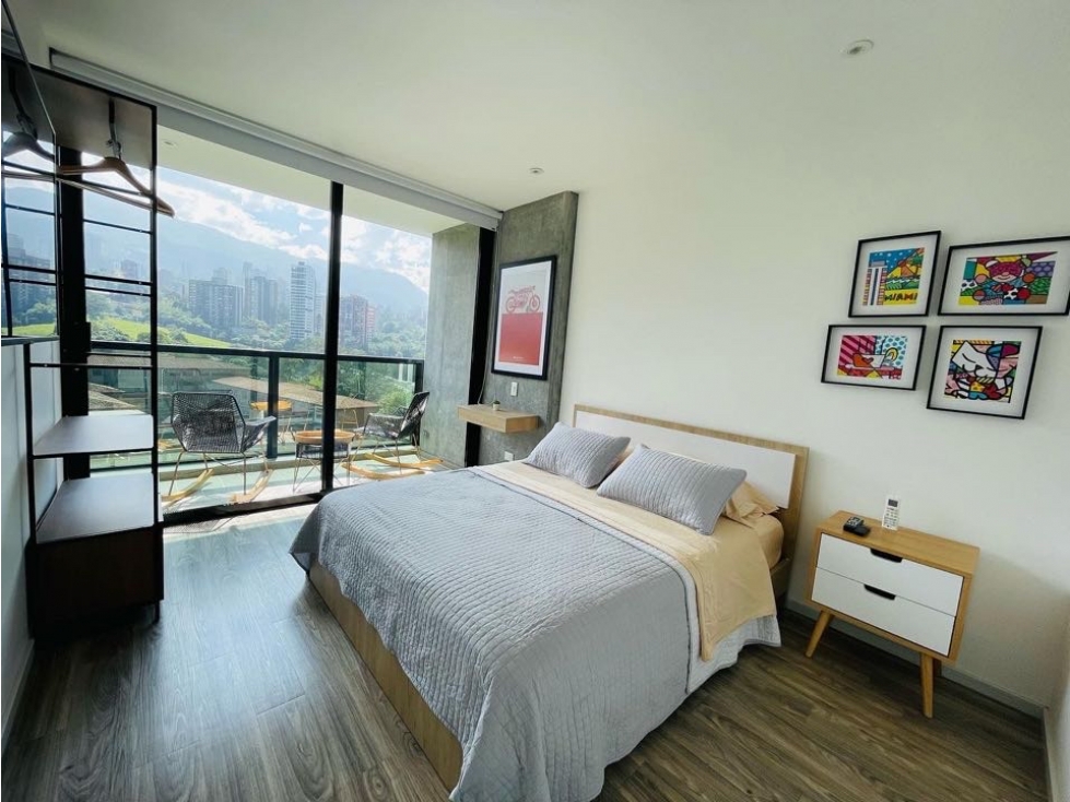 Amoblado Excelente Apartamento Piso 10 Poblado - Medellin — foto 6