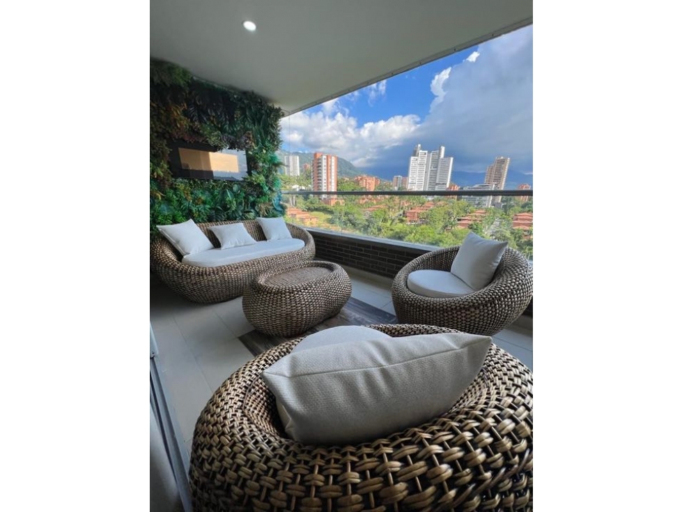 Amoblado Hermoso Apartamento Poblado Piso 13 - Medellin