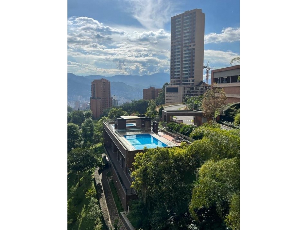 Amoblado Hermoso Apartamento Poblado Piso 13 - Medellin — foto 6