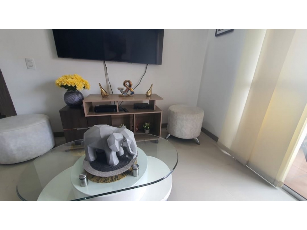 Amoblado Hermoso Apartamento Sabaneta Piso 19